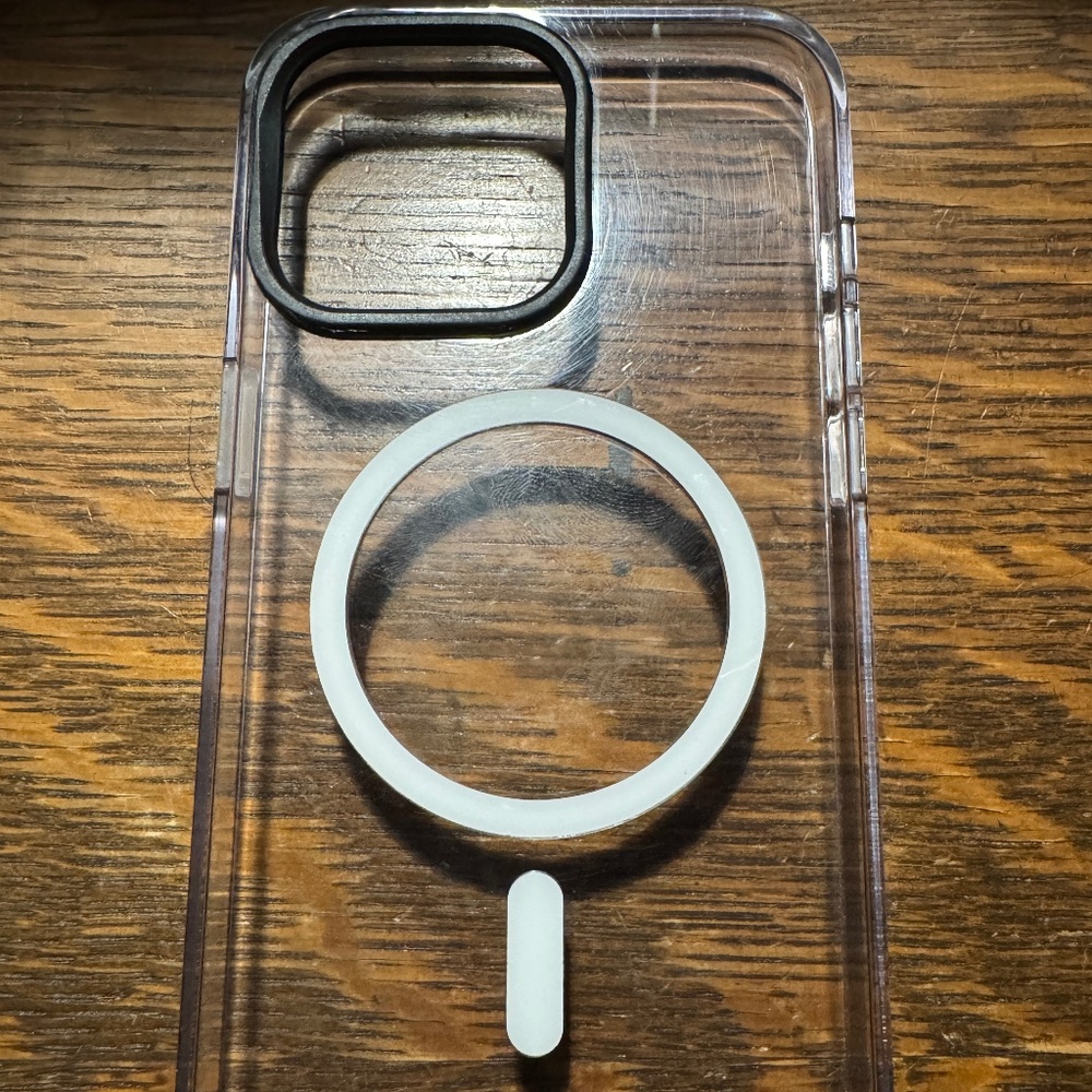 Rhinoshield iPhone 15 Pro Max clear case